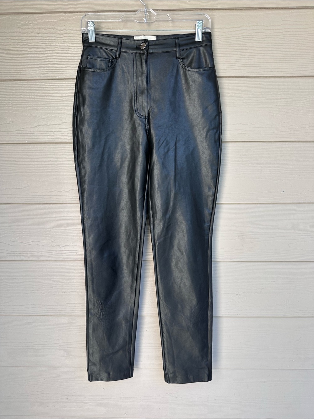 Aritzia The Melina Wilfred Vegan Black Faux Leather Pants Size 6 (B26)